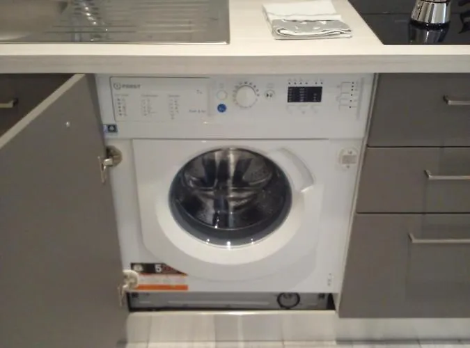 Home332 Apartman La Spezia